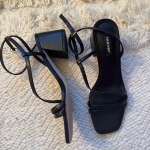 Nine West Black Strappy Block Heels Size 9